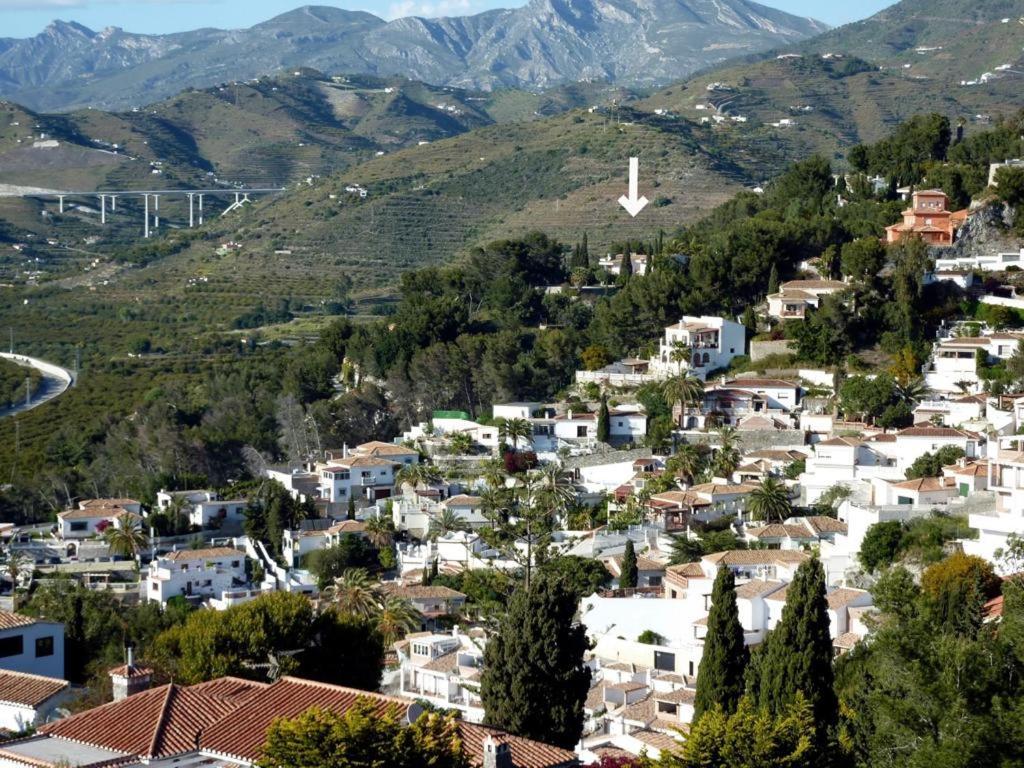 Velez Nazari Los Acantos Almunecar Exterior photo